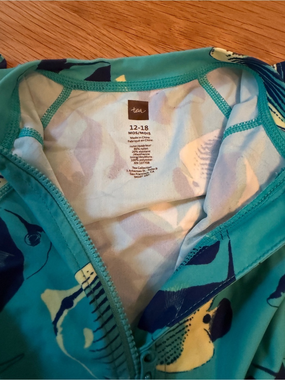 Tea Collection Blue Fish Zip-Front Long-Sleeve Rashguard - Picture 3 of 3